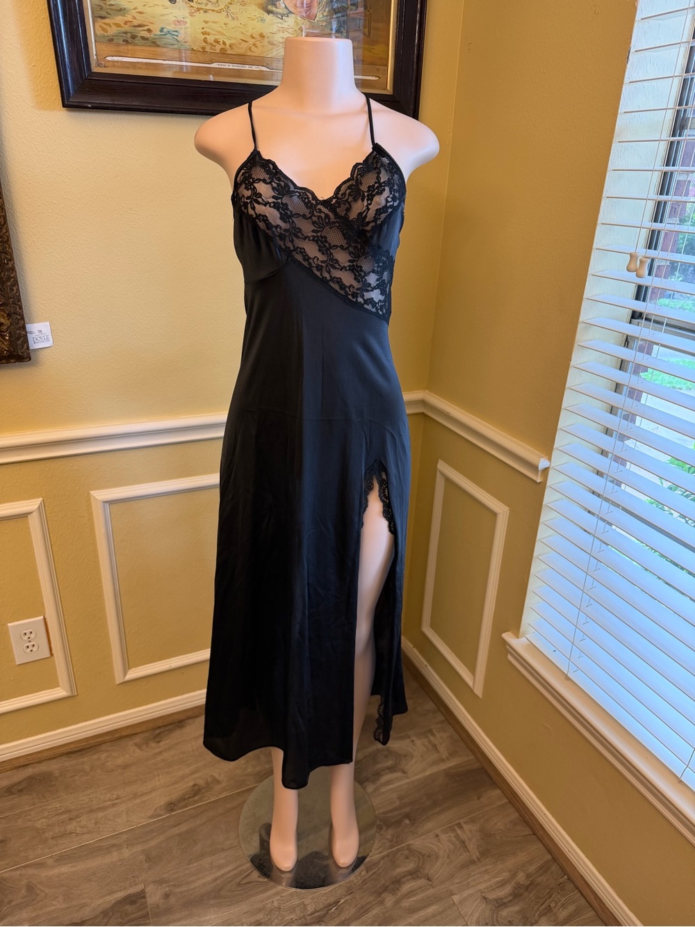 Black Lace-Trim Slip Dress – Women’s Intimates